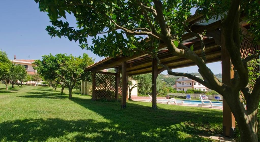 Villa Tina Santa Maria di Castellabate Exterior foto