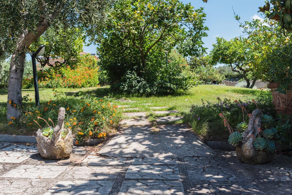 Villa Tina Santa Maria di Castellabate Exterior foto