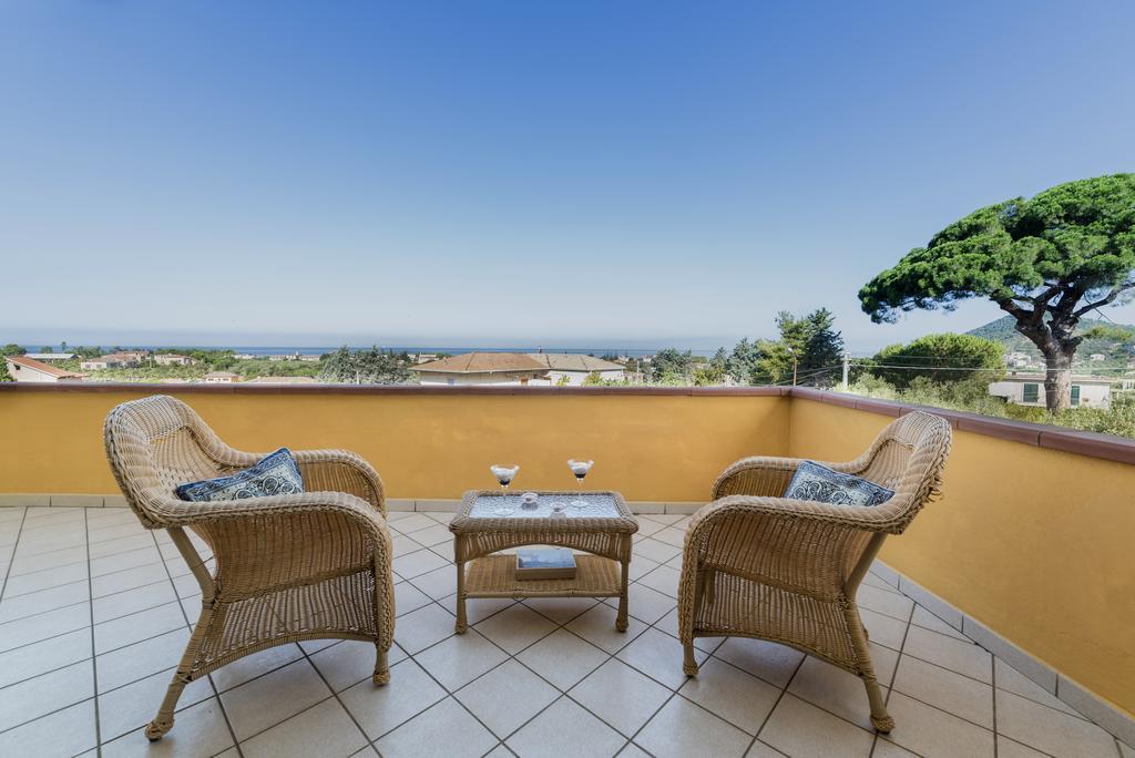 Villa Tina Santa Maria di Castellabate Exterior foto